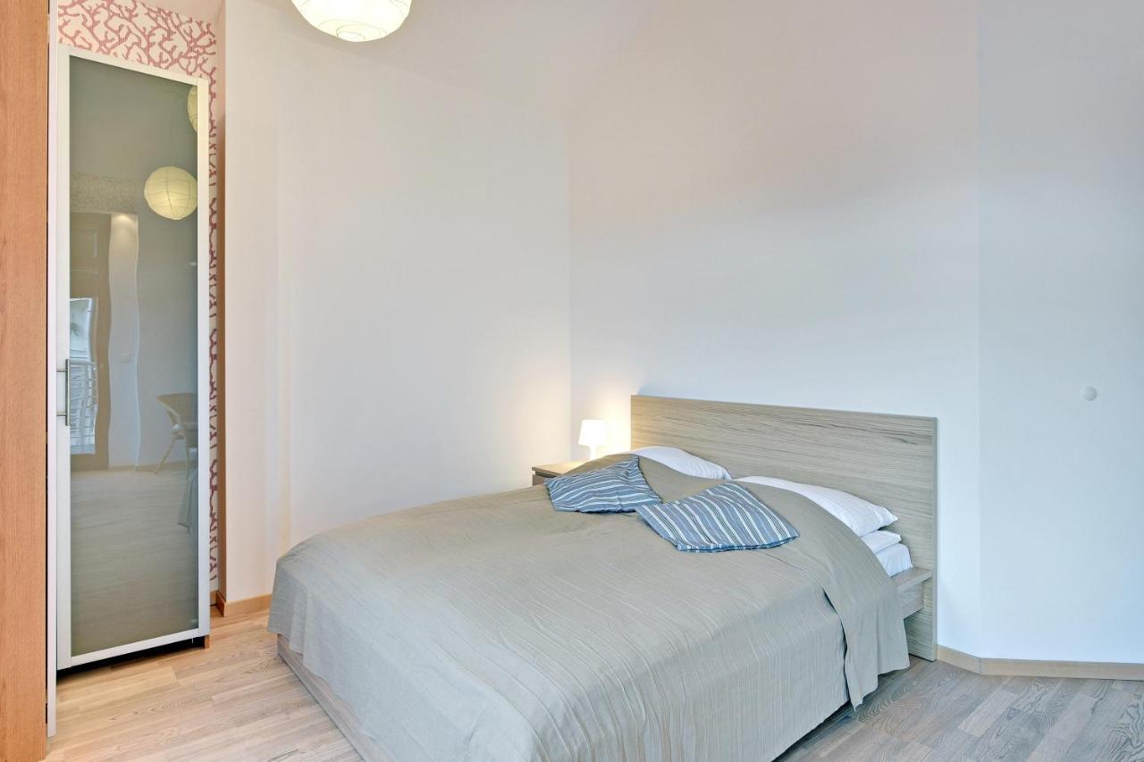 Grand Apartments - Neptun Park Sunny 2 Bedrooms Apartment Гданск Екстериор снимка