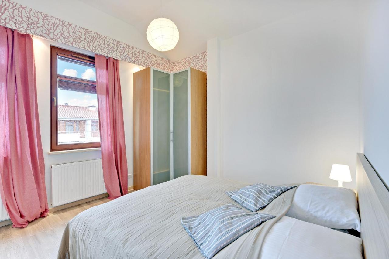 Grand Apartments - Neptun Park Sunny 2 Bedrooms Apartment Гданск Екстериор снимка